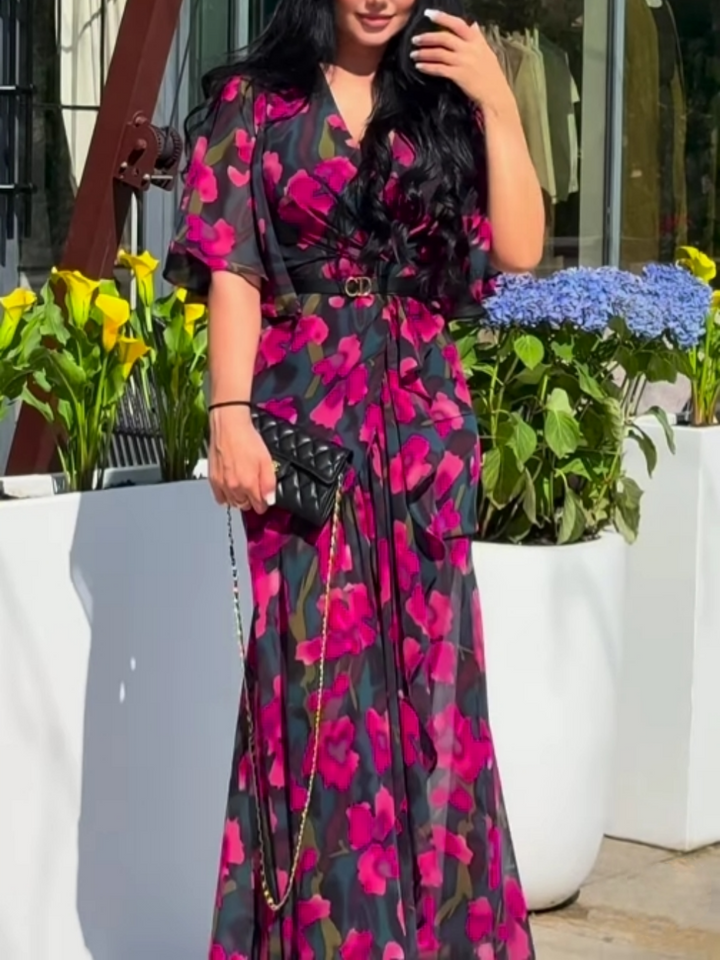 Laurie™ | Retro V-neck trumpet sleeve printed dress