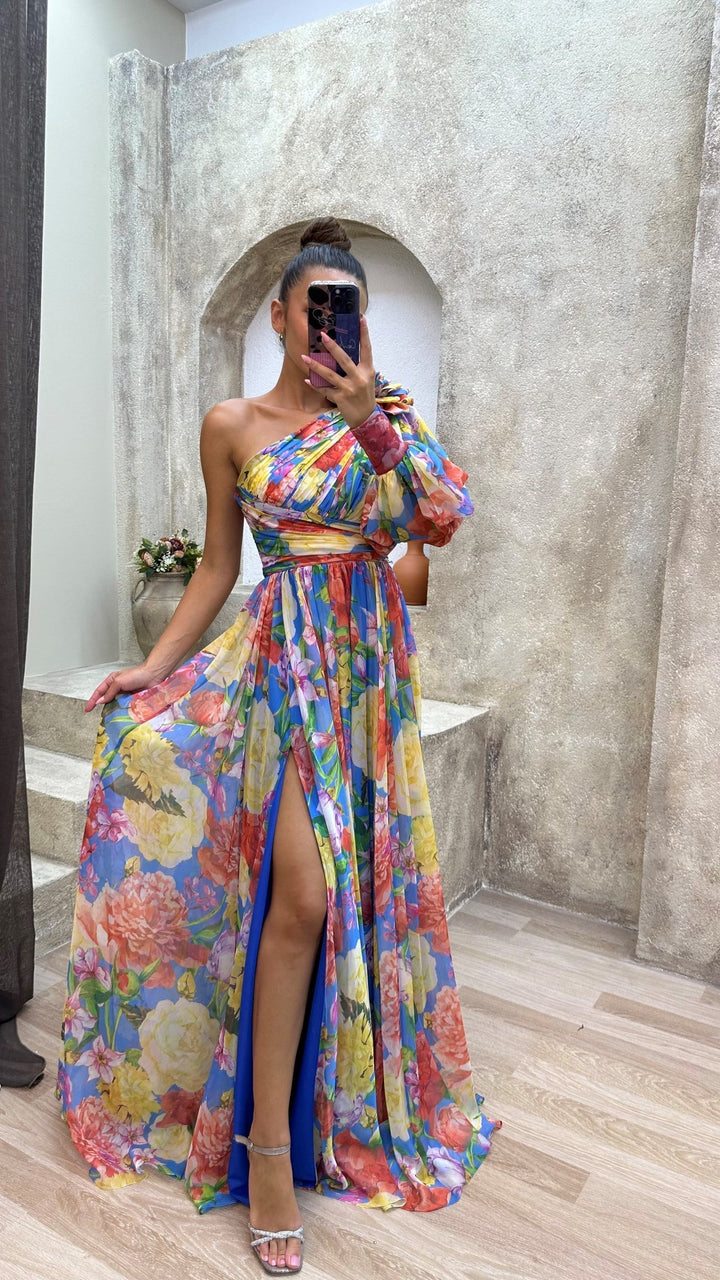 Rochelle™ | Long dress with elegant flow and long sleeves