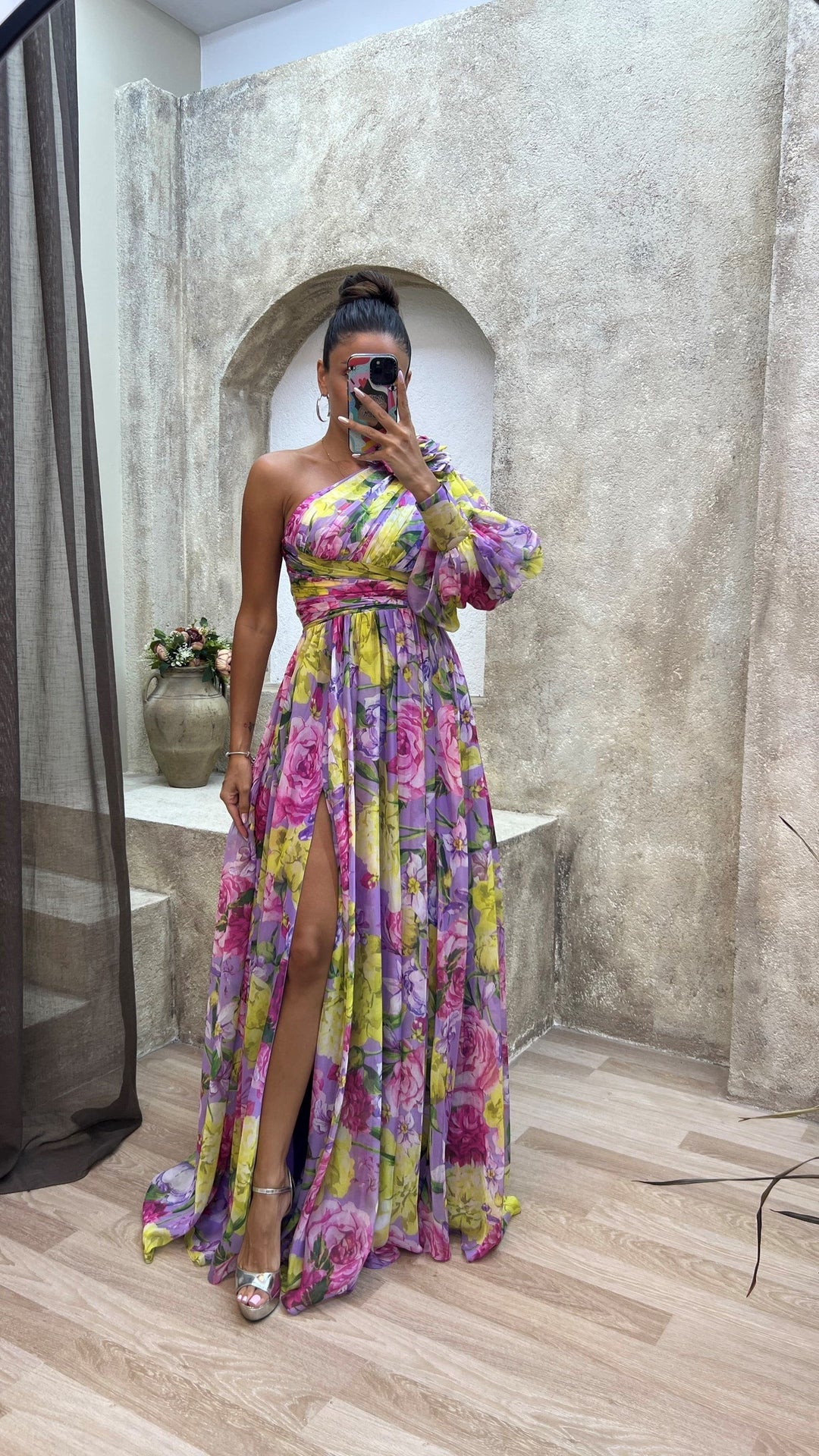Rochelle™ | Long dress with elegant flow and long sleeves