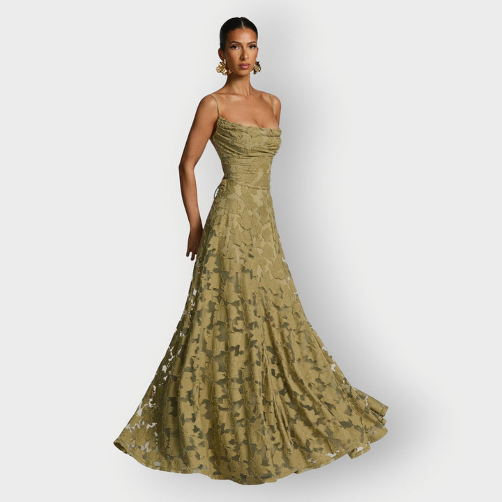 Camryn™ | Elegant Strapless Velvet Gown